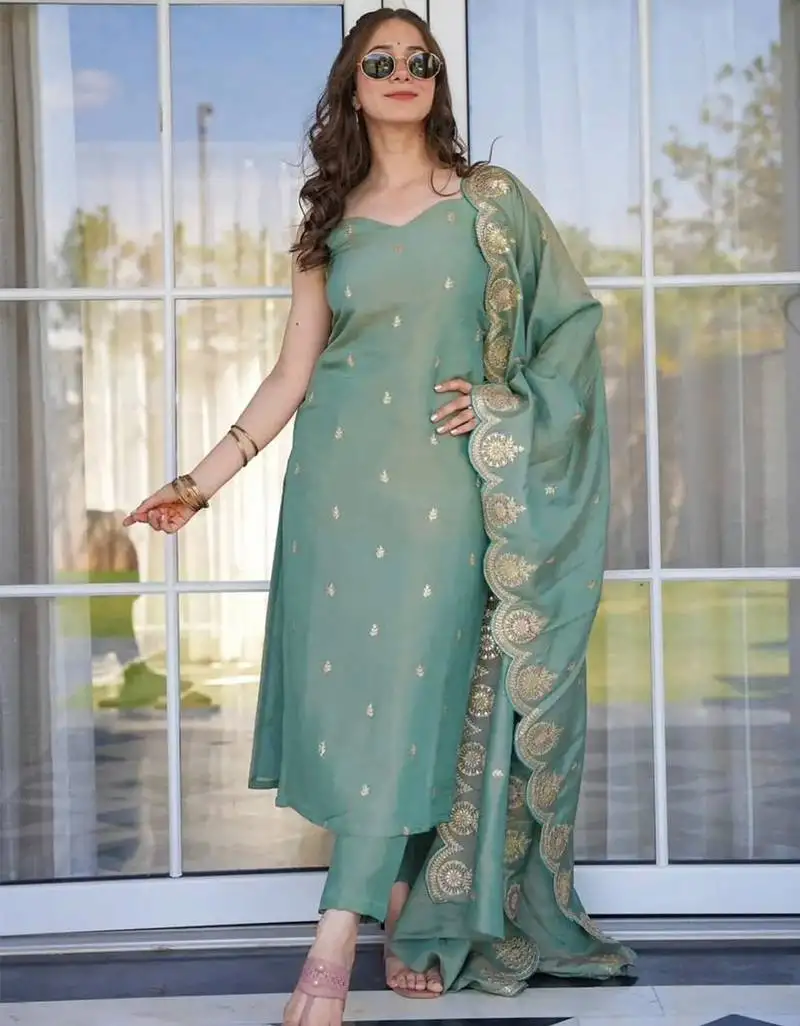 Sea green viscose zari chanderi heavy thread embroidered work kurta pant set