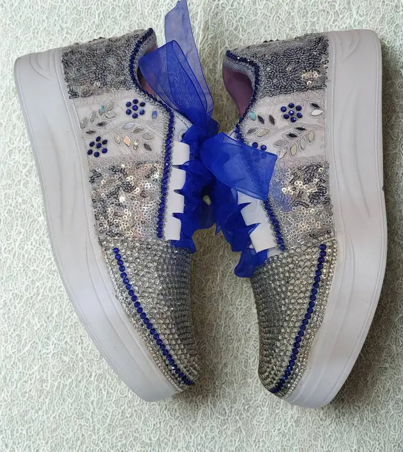 Blue solid synthetic sneakers