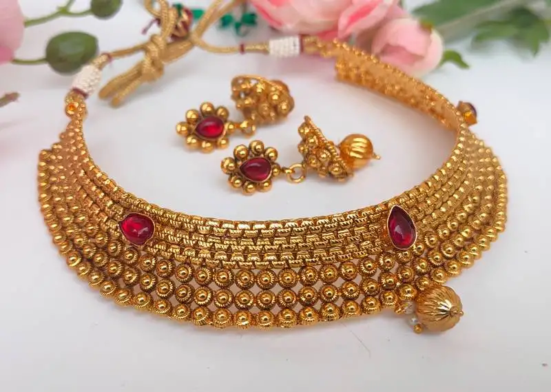 Pink agate necklace set