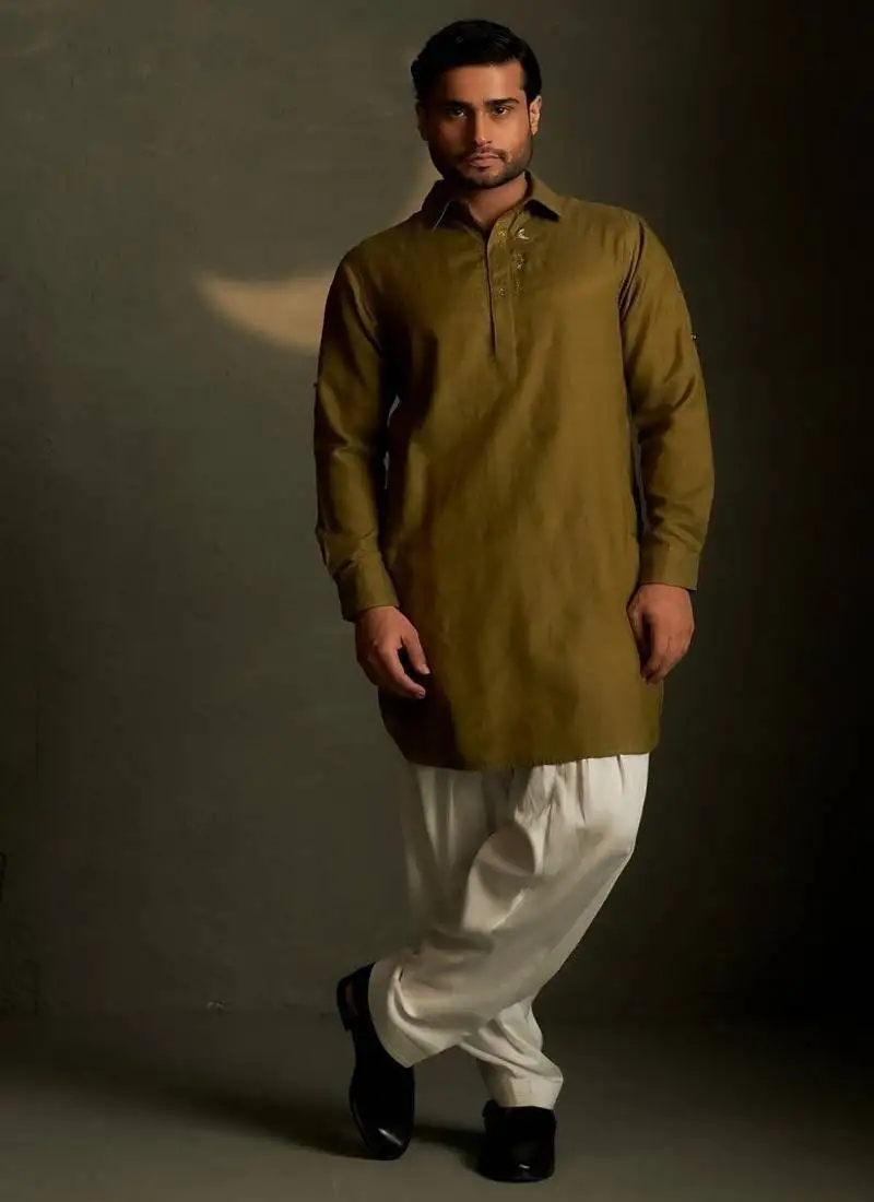 Green plain chanderi kurta pajama