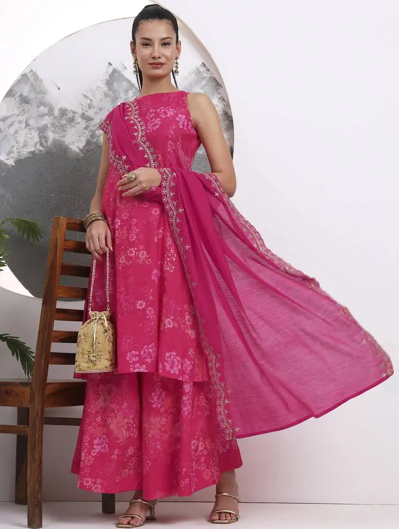 Pink silk blend boat neck a-line kurta palazoo set