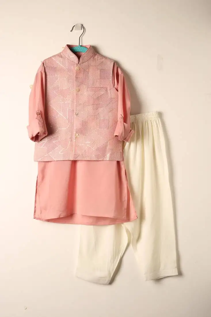 Pink embroidered kurta bandi set for boys