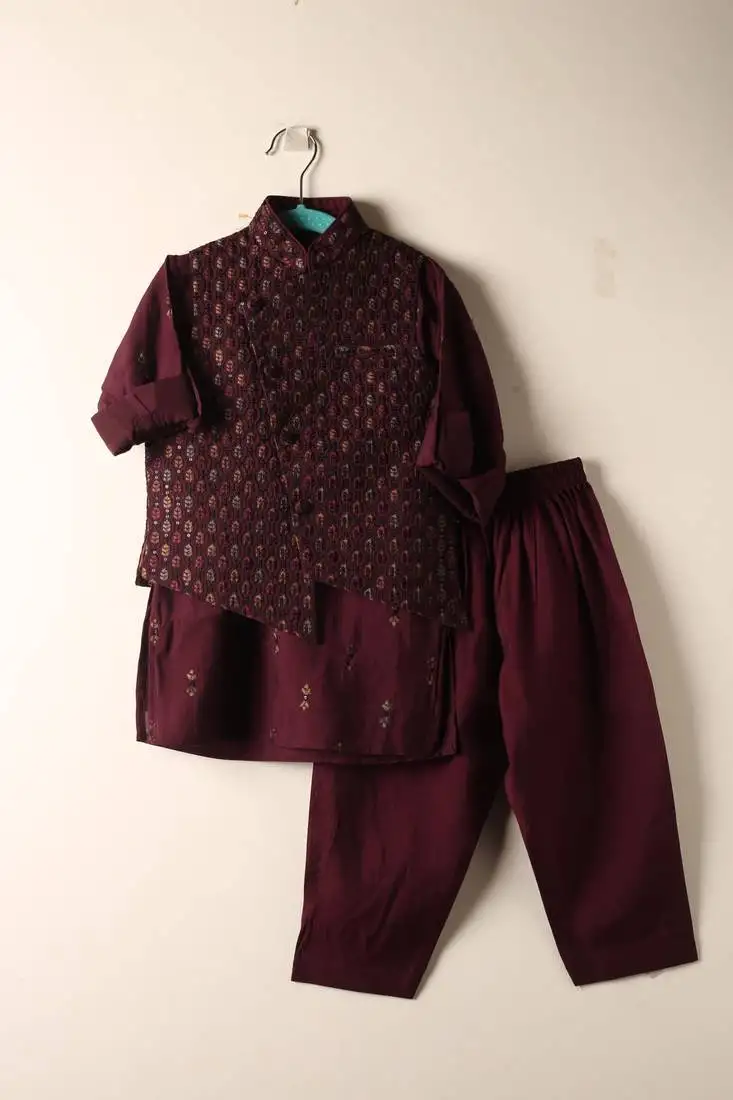 Maroon embroidered kurta bandi set for boys