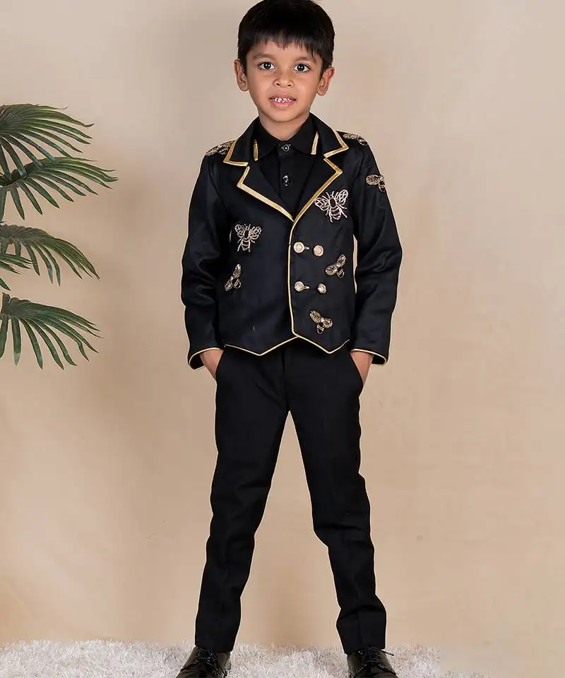 Black embroidered cotton blazer set