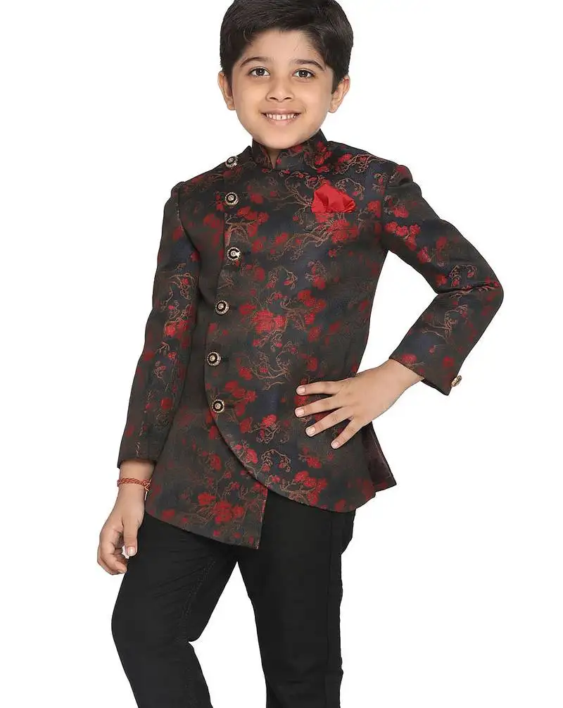 Boy's maroon jodhpuri