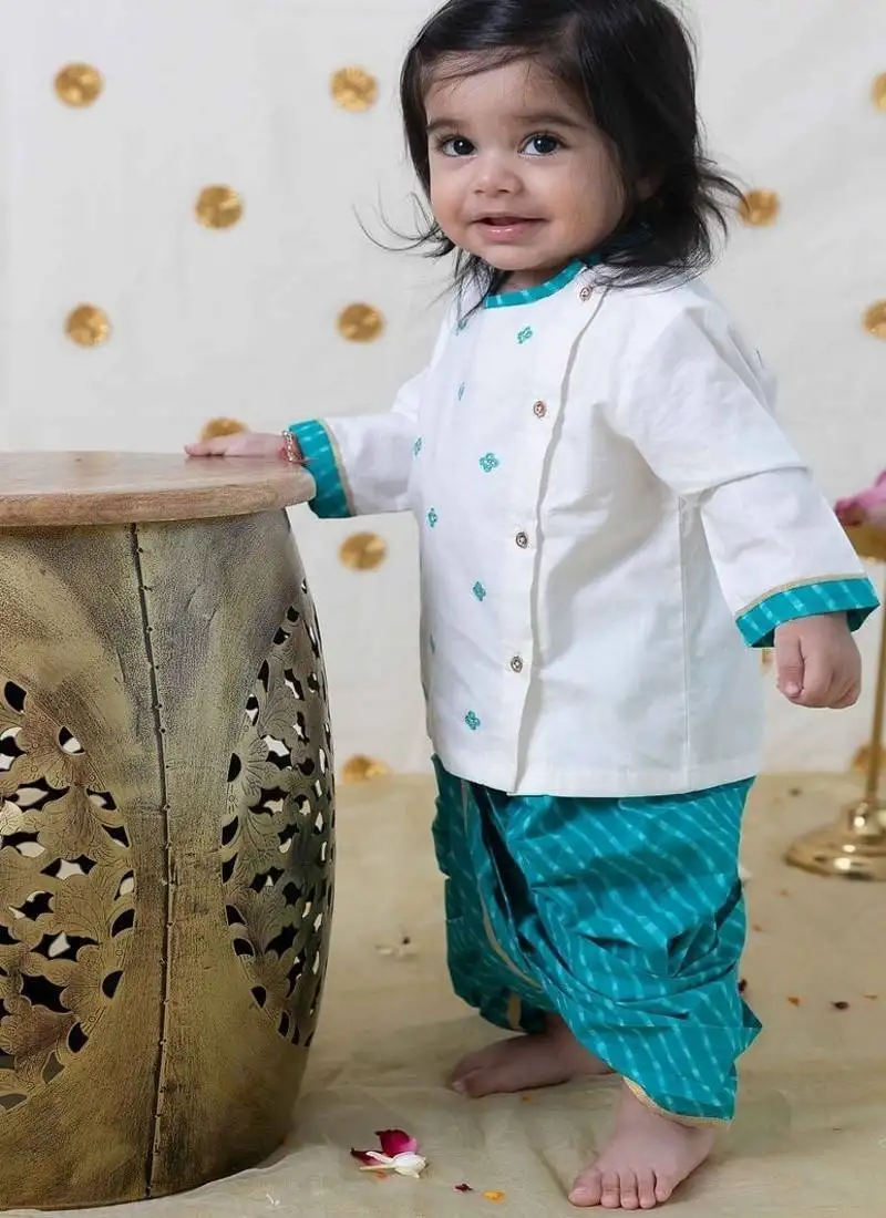 Blue embroidered cotton kurta set