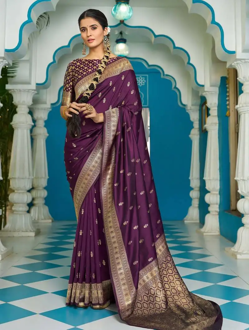 Purple silk blend saree with unstitched blouse