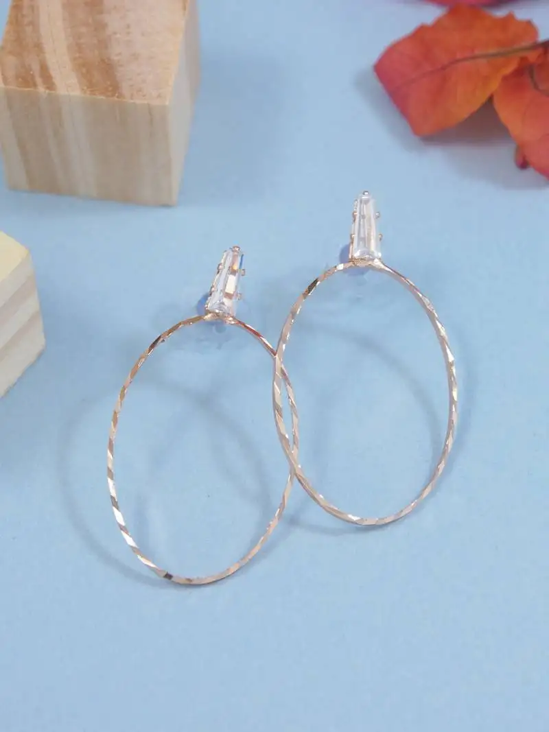 Rose indian wedding bollywood oval shaped lightweighted cz earring for women