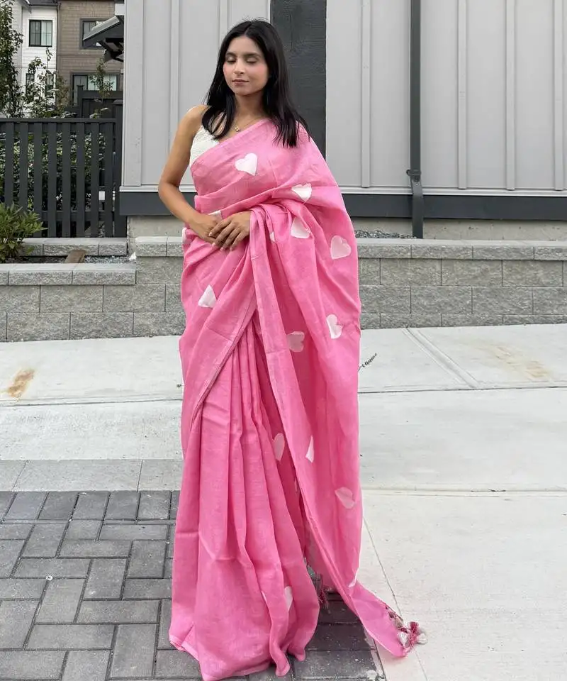 Heart embroidered pink handloom linen saree