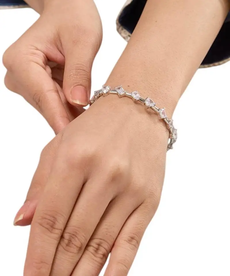 Silver plated bracelete