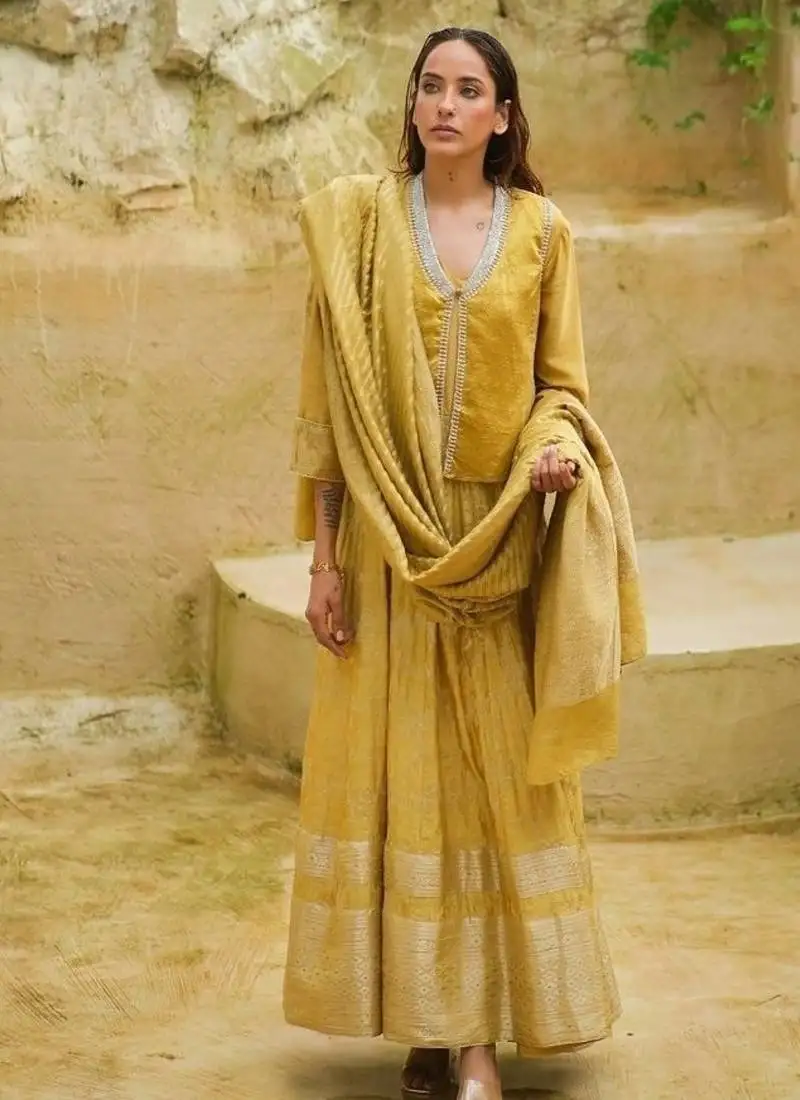 Lime-green plain chanderi kurta set