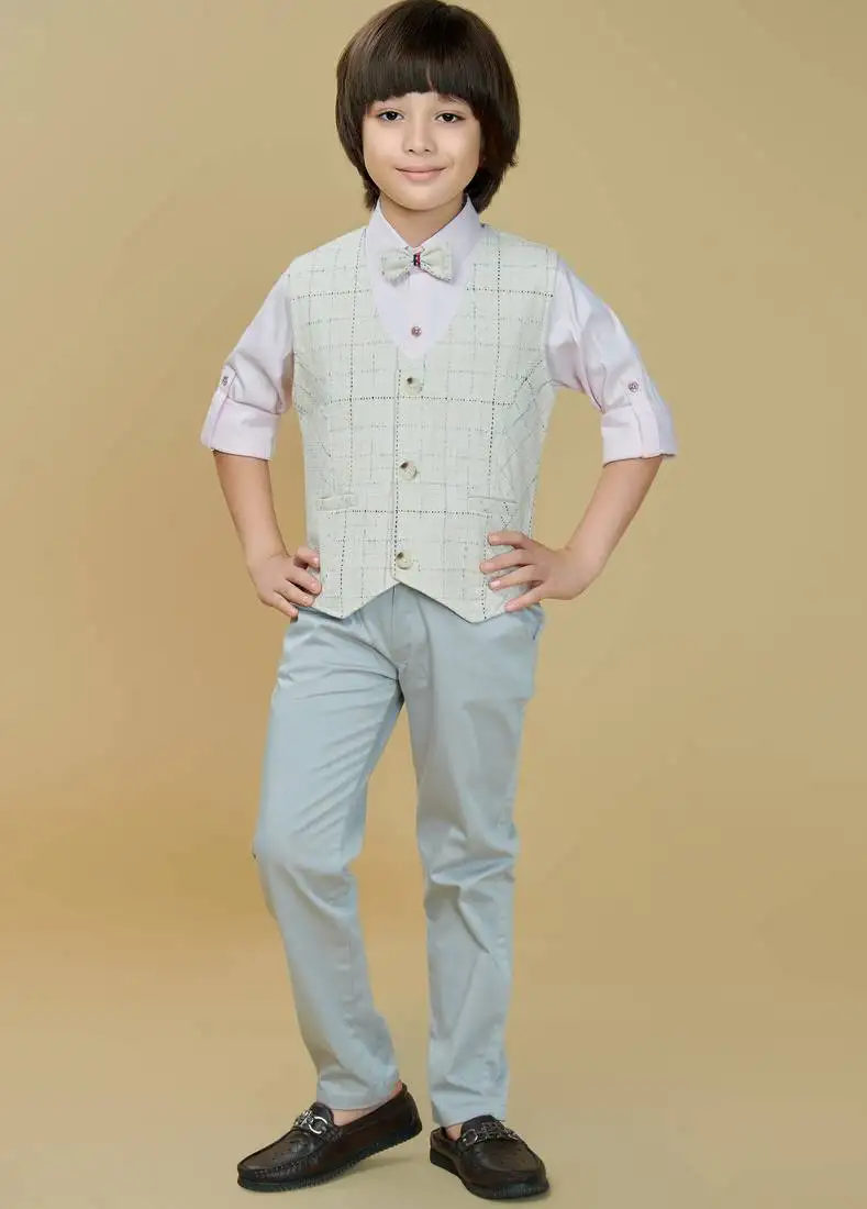 Cotton woven checks shirt trouser waistcoat set-offwhite