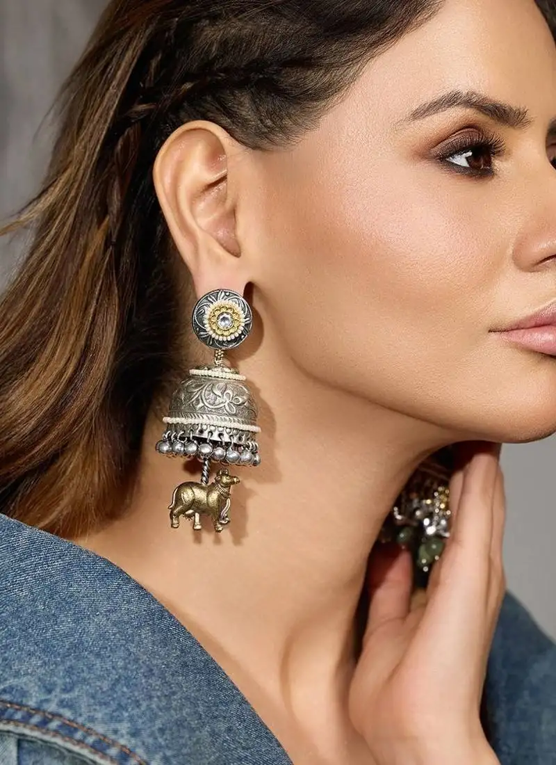 Silver plated oxidized earrings