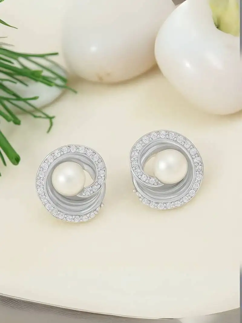 Fashion cubic zirconia american diamoand stud earrings for women