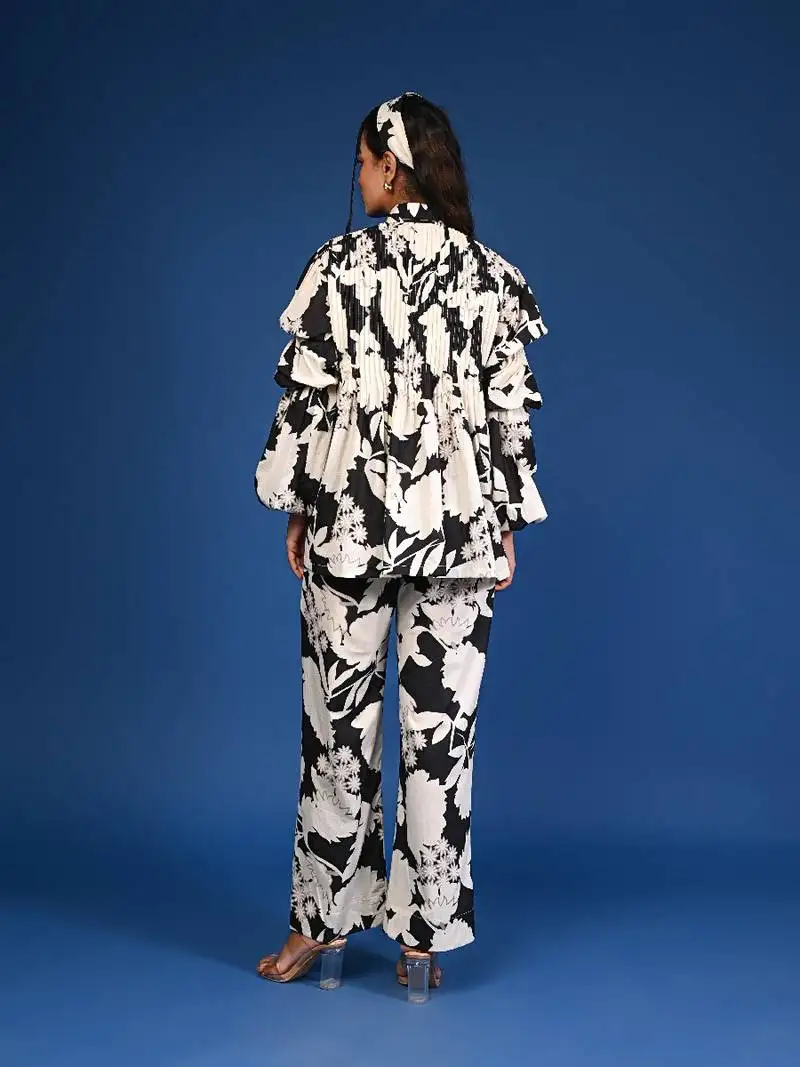 Black & white printed shirt coord