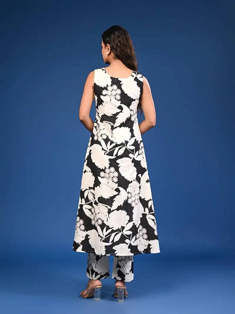 White & black printed cotton a-line coord