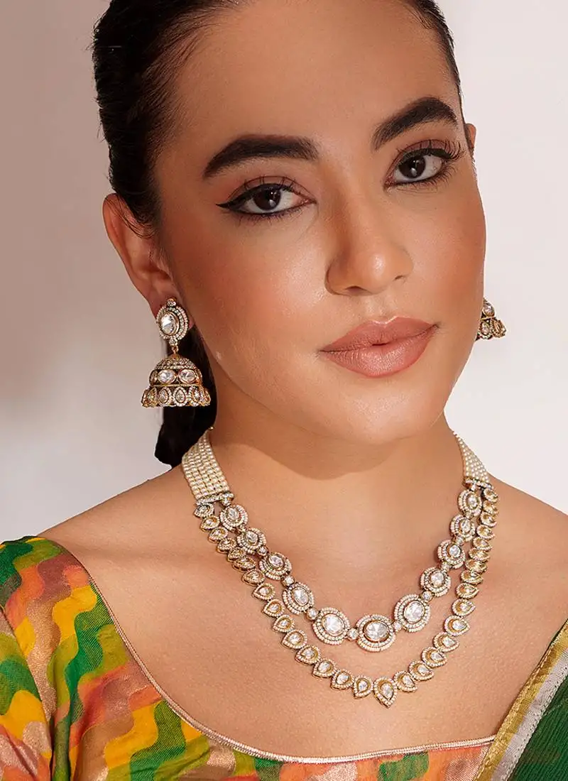 Two toned layered necklace set