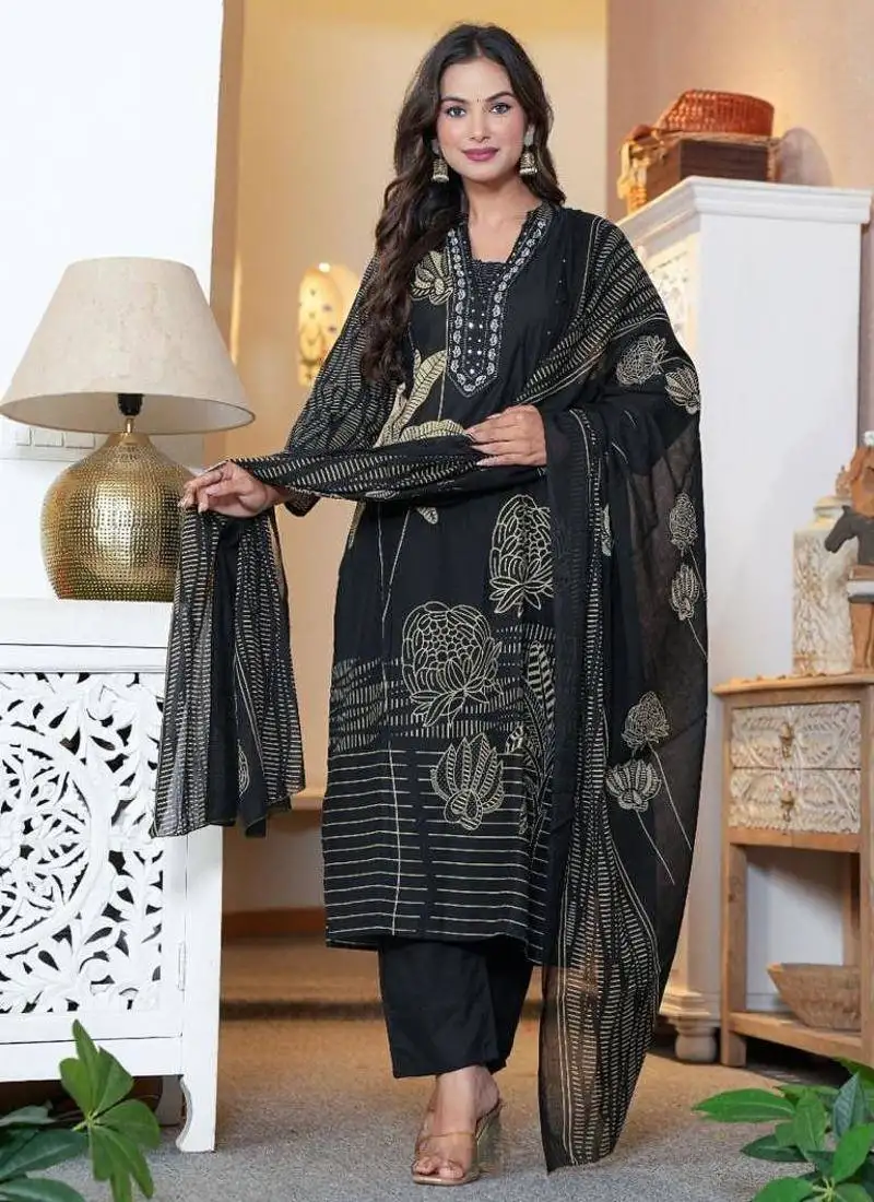 Cotton cambric printed straight kurti-pant-dupatta set