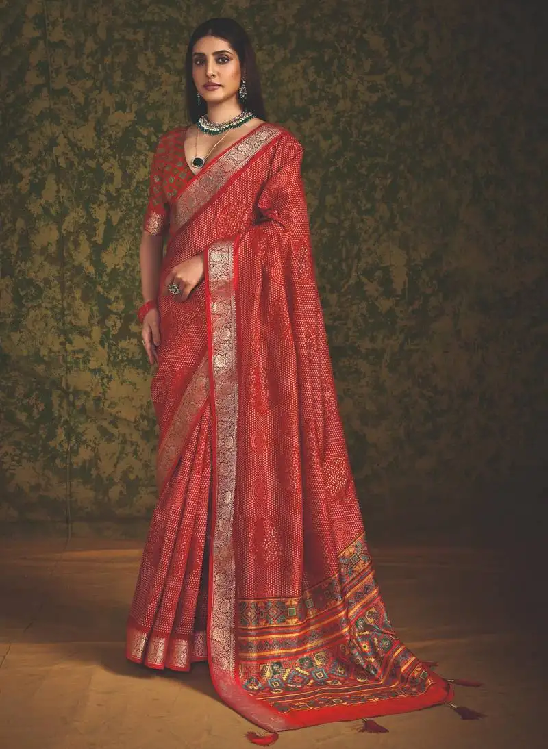 Red velvet tussar silk blend foilprint saree with unstitched blouse