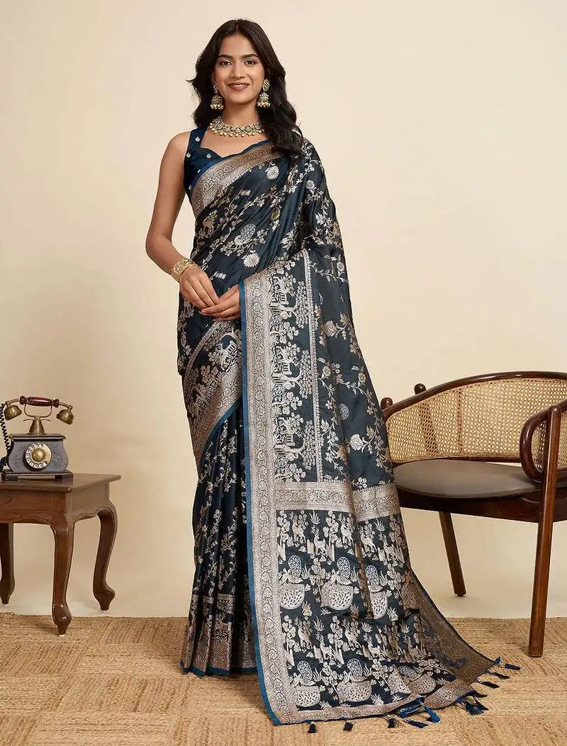 Green soft art silk sarees with unstiched blouse