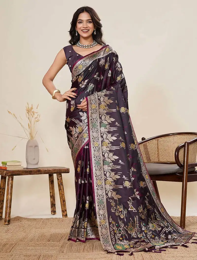 Maroon soft silk sarees with unstiched blouse