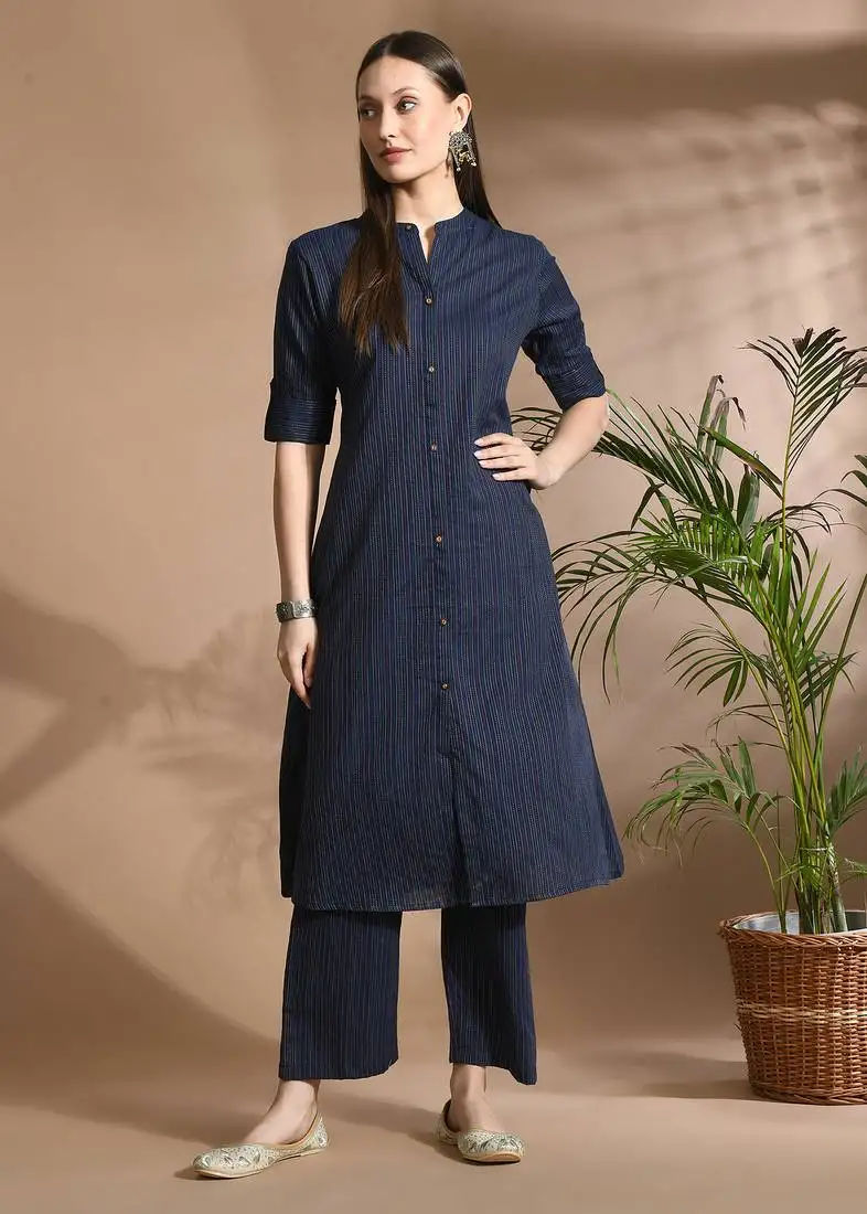 Women blue cotton katha & trim work kurta bottom set