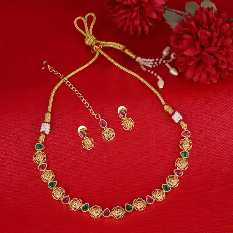 Traditional round and oval shape gold plated choker necklace set for women