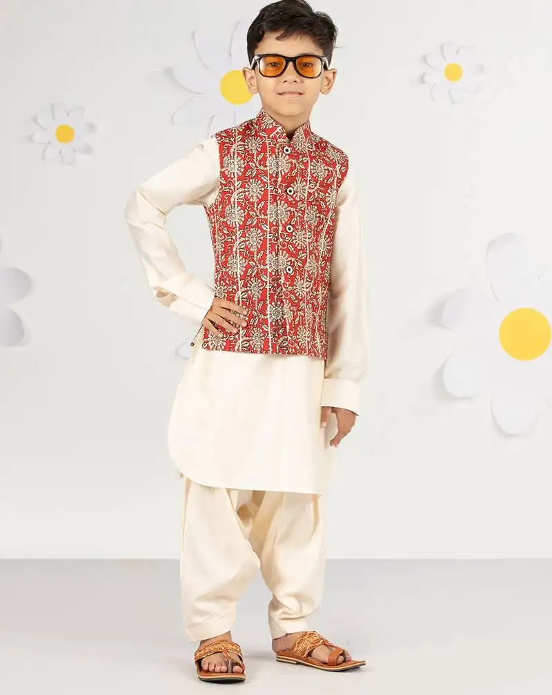 Boy's cotton kurta set with floral nehru jacket - red (size 22-30)