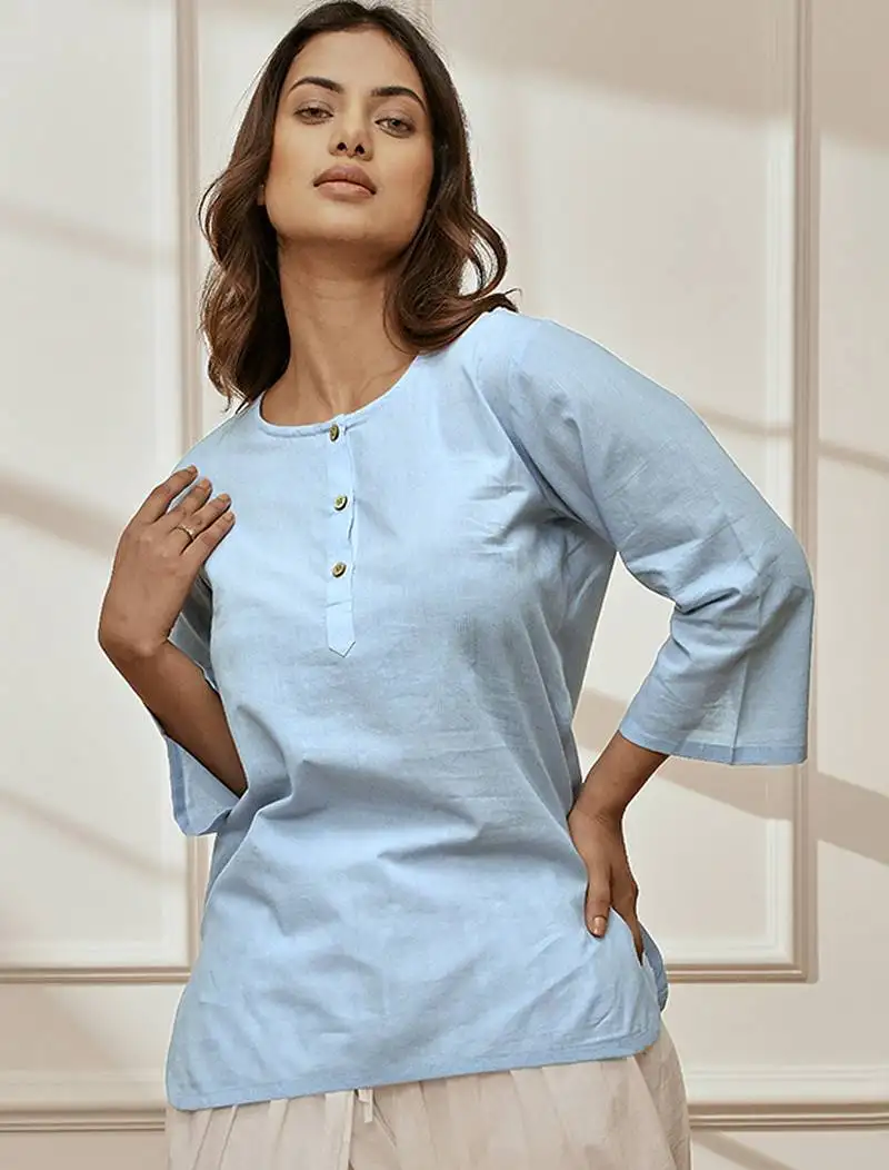 Women's aqua cambric cotton yoga kurta with round neck & three quarter sleeves
