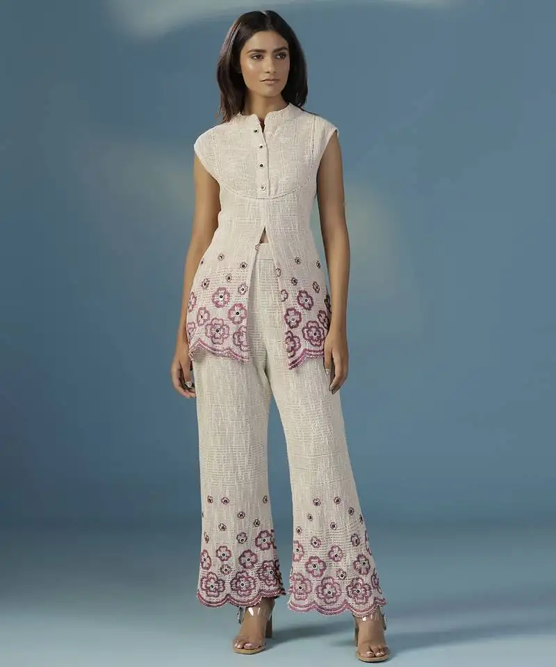 White silk embroidered tunic with pant