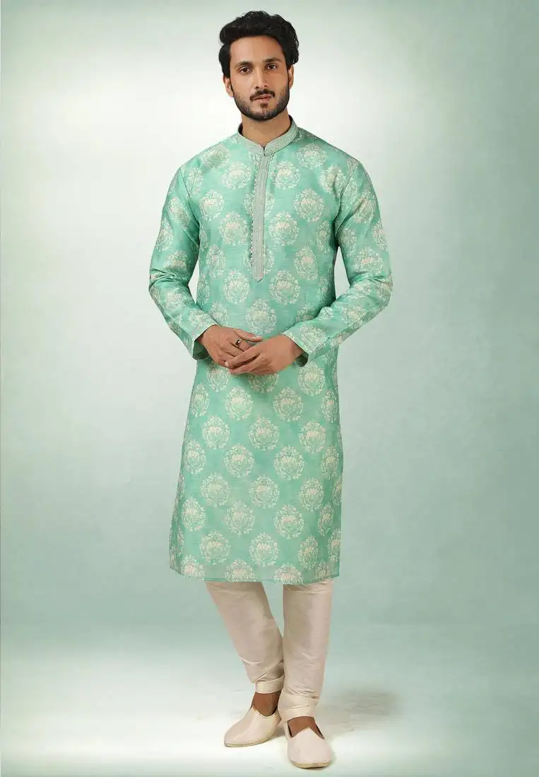 Men's green kurta with print on art silk fabric and with lining