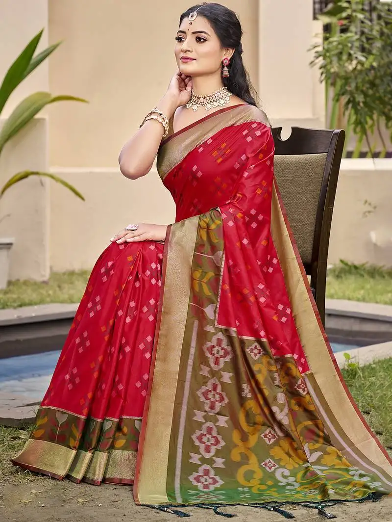 Red pochampalli silk blend woven saree