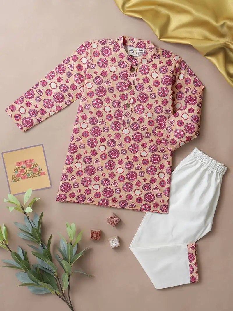 Boys pink circle and shapes printed cotton kurta pyjama set