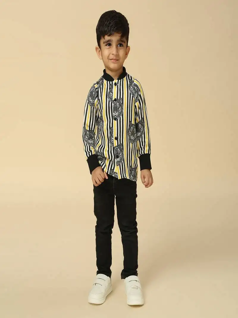 Black printed viscose shirt