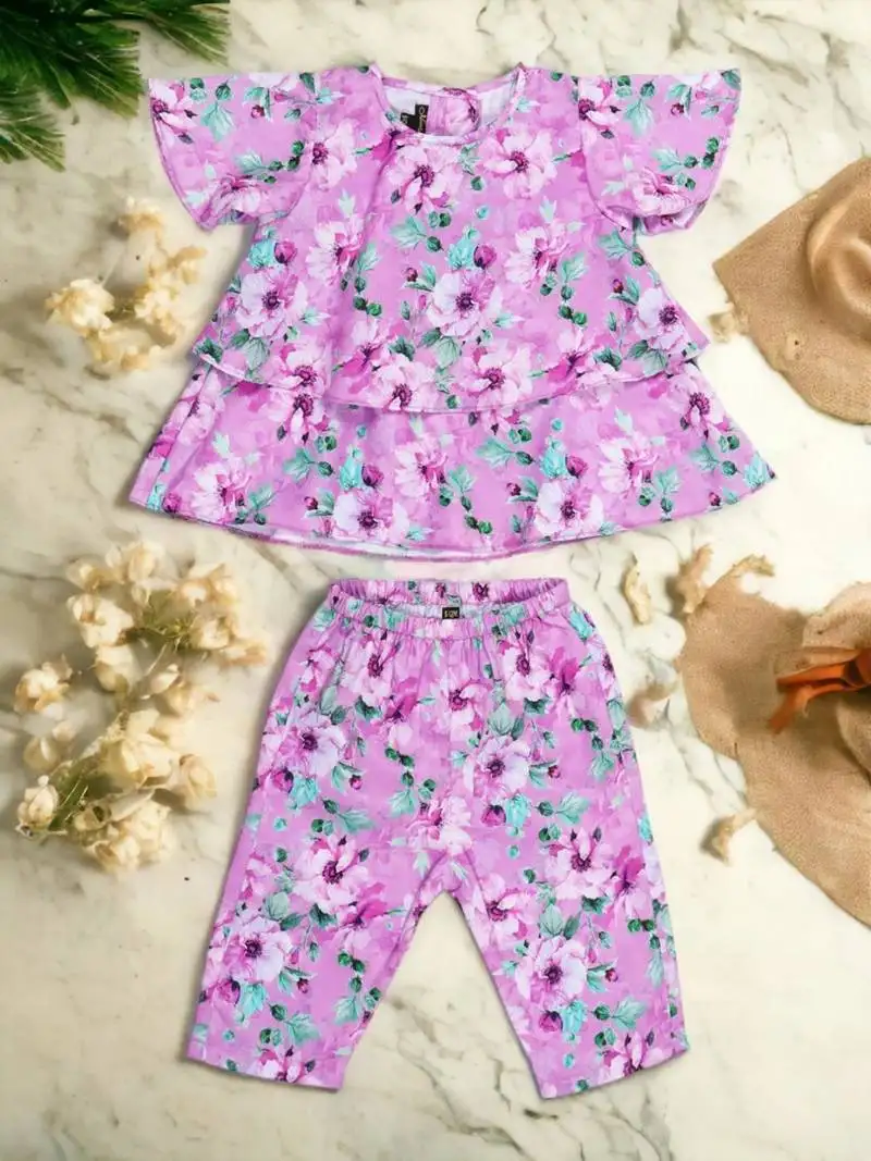 Two-piece girls' set in printed cotton blend fabric with calf-length pajama