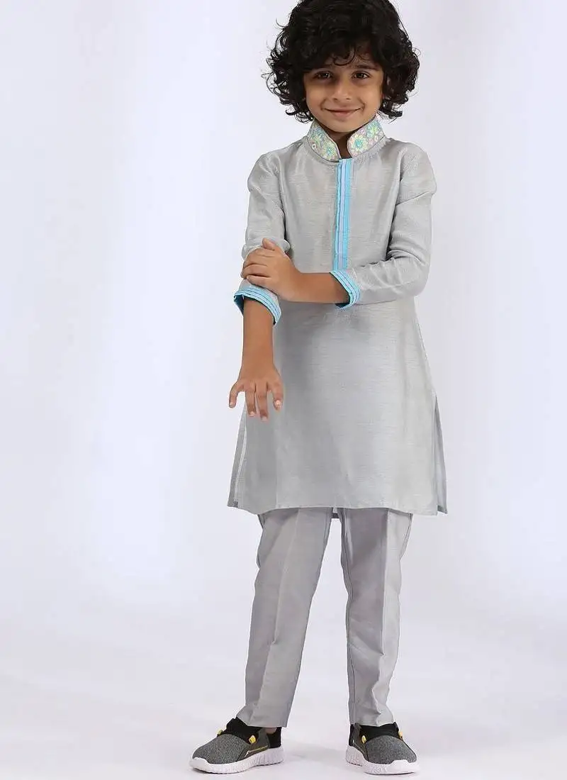 Grey plain satin kurta pyjama