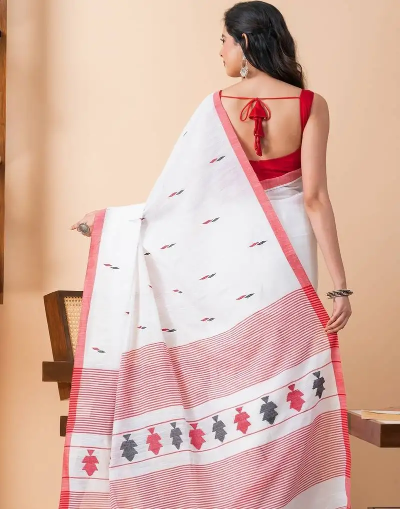 White handloom pure cotton jamdani and tassels saree