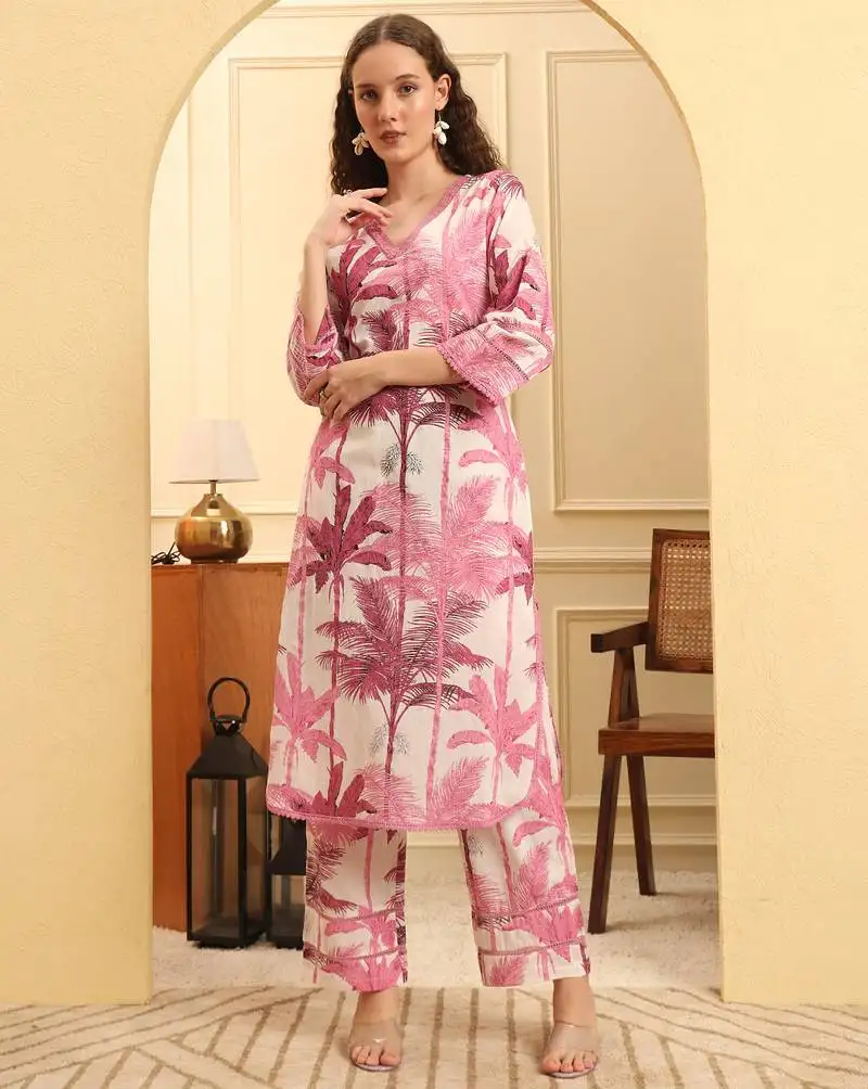 Pink textured print straight kurta trouser set