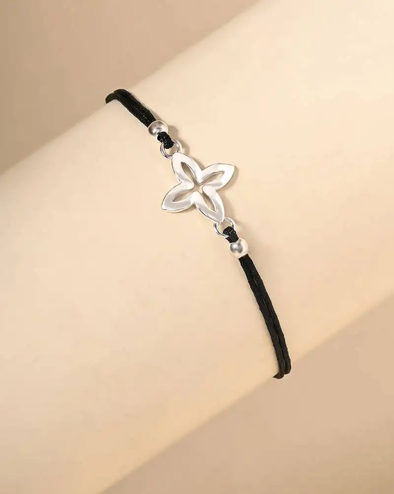 Stone studded flower bracelet