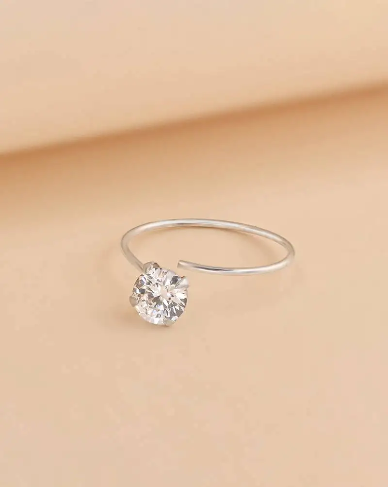 Crystal shine nose pin