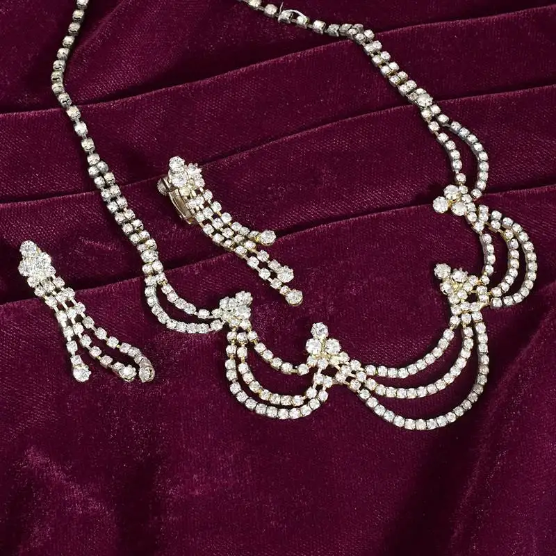 Silver rhinestone cz studded diamond look necklace set for women