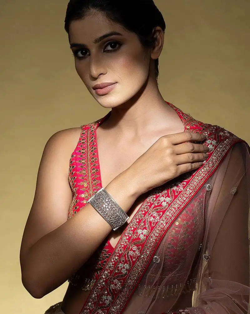 Polki-style silver kada