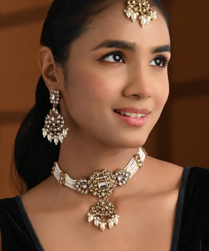 Gold plated traditional kundan & pearl necklace jewellery with earrings & maang tikka set for women