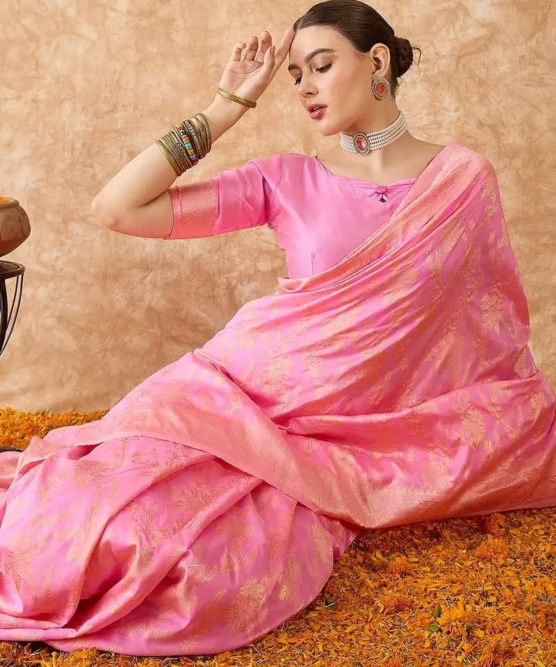 Baby pink banarasi art silk saree with delicate weaving details