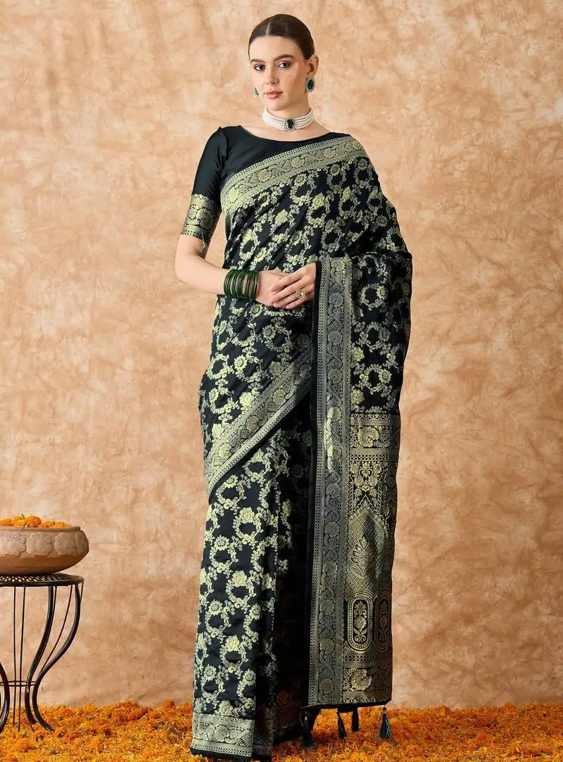Women's black banarasi art silk saree with majestic weaving