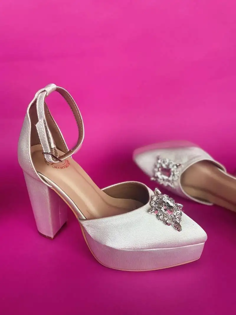 White solid block heels