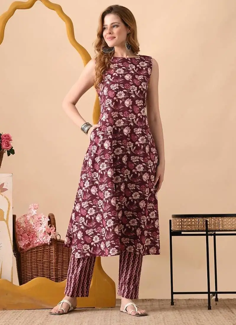 Maroon women floral printed aline kurta with pant set
