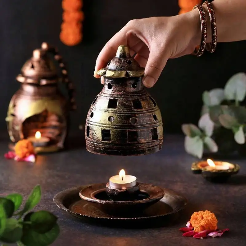 The handicraftian table shade lamp