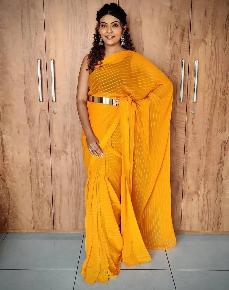 Yellow color ethnic viscose fabric woven lining pre stitched saree