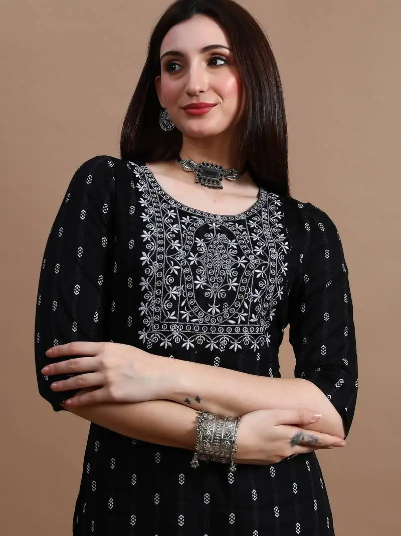 Black embroidery cotton straight kurta for women